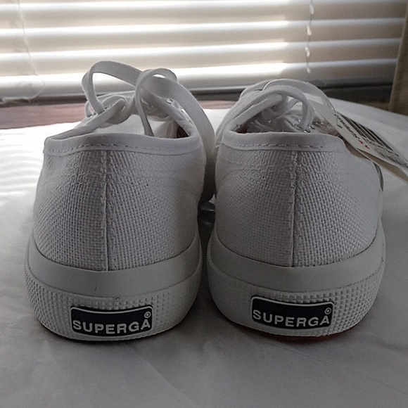 White classic canvas sneakers by SUPERGA sz 6.5 - Picture 6 of 7